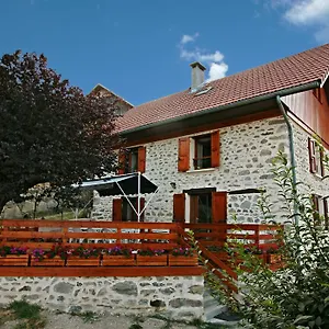 Le Carnival Couette-café Laval (Isere)