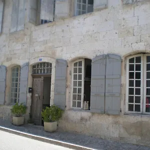 La Demeure Clar Couette-café Saint-Clar
